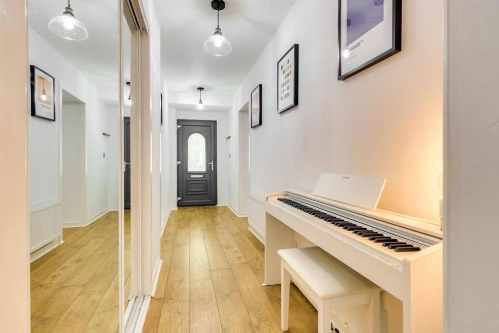 Lovely 2 Bedroom Garden Flat In Trendy West End Глазго Экстерьер фото